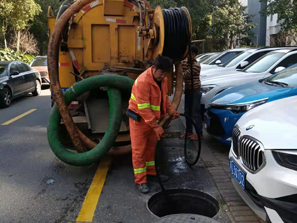 顺城排污管道清淤